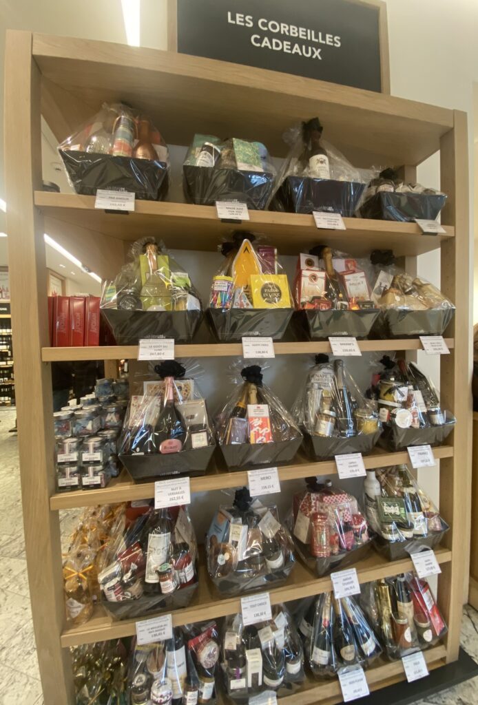 Les corbeilles cadeaux - La grande épicerie de Paris